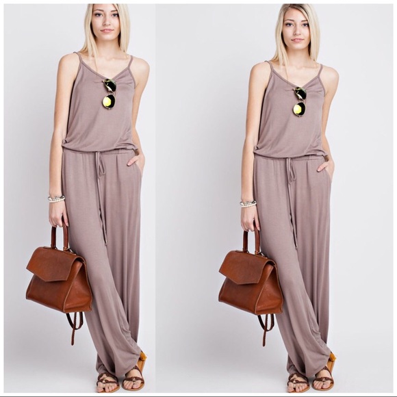 FABULOUS JUMPSUIT DRAPES with ADJUSTABLE STRAPS 1 left - Picture 7 of 11